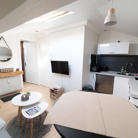 Au Petit Meuble Du Centre Thonon-les-Bains